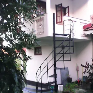 https://corundum-breeze.kandyhotelsnow.com
