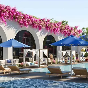 https://santorini-blue.kandyhotelsnow.com